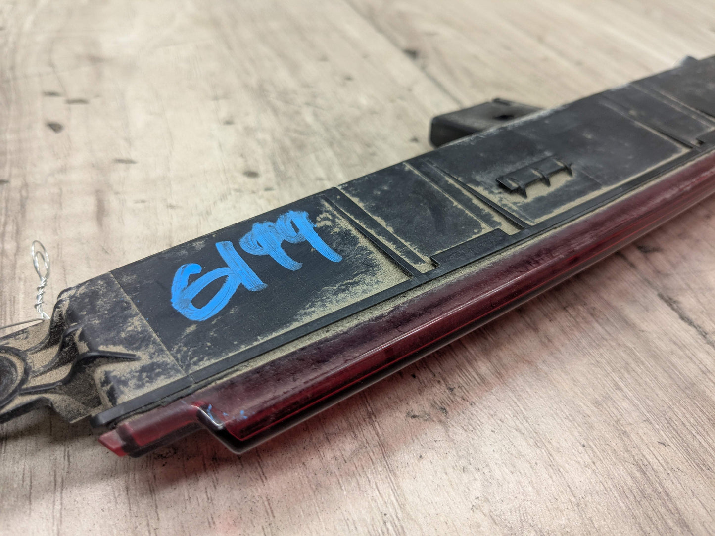16-22 OEM BMW F48 X1 28i 28iX Rear Liftgate Upper Center 3rd Stop Brake Light