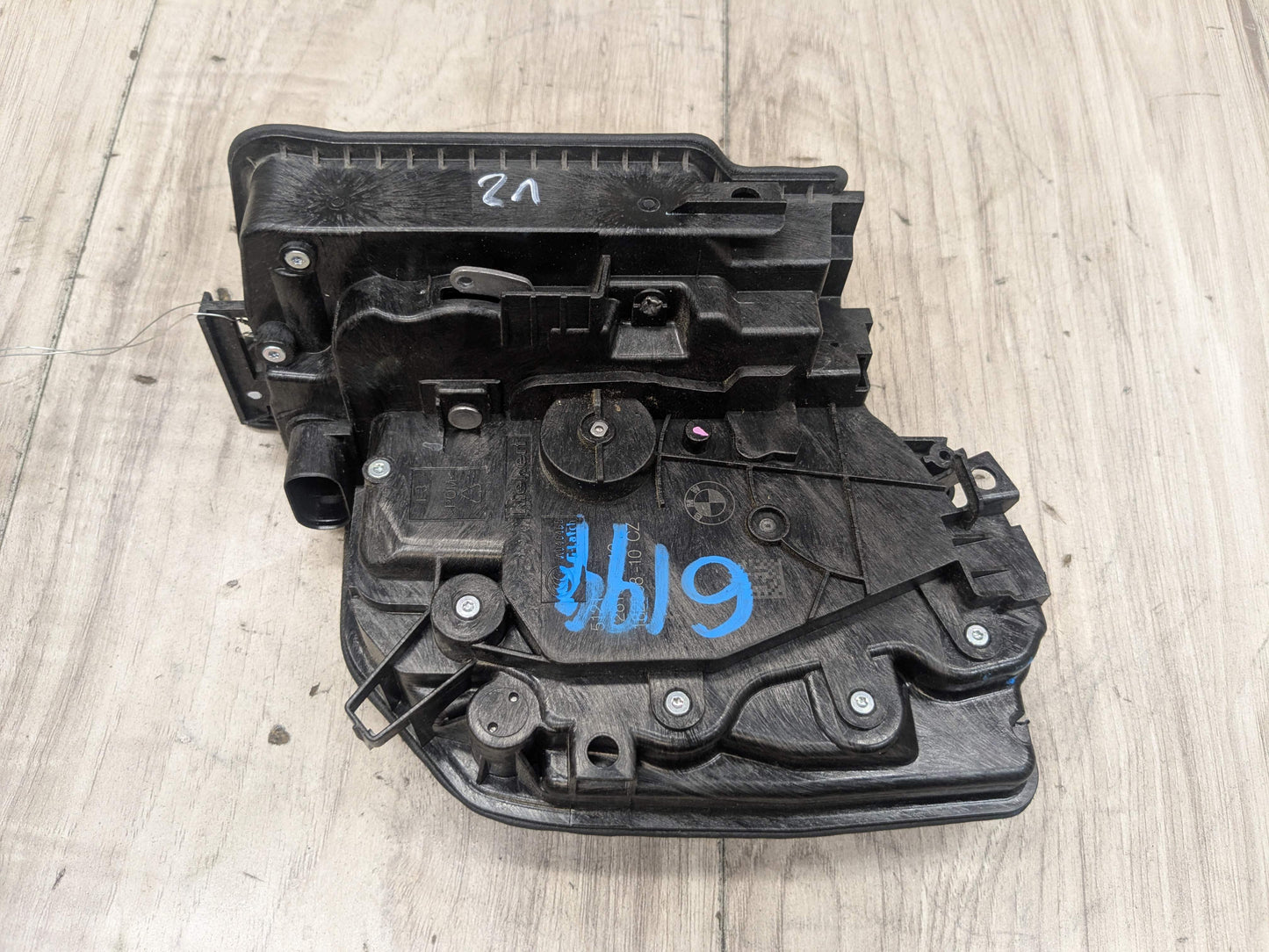 OEM BMW F15 F48 F85 G12 I01 FRONT Left Driver Door Handle Lock Latch Actuator