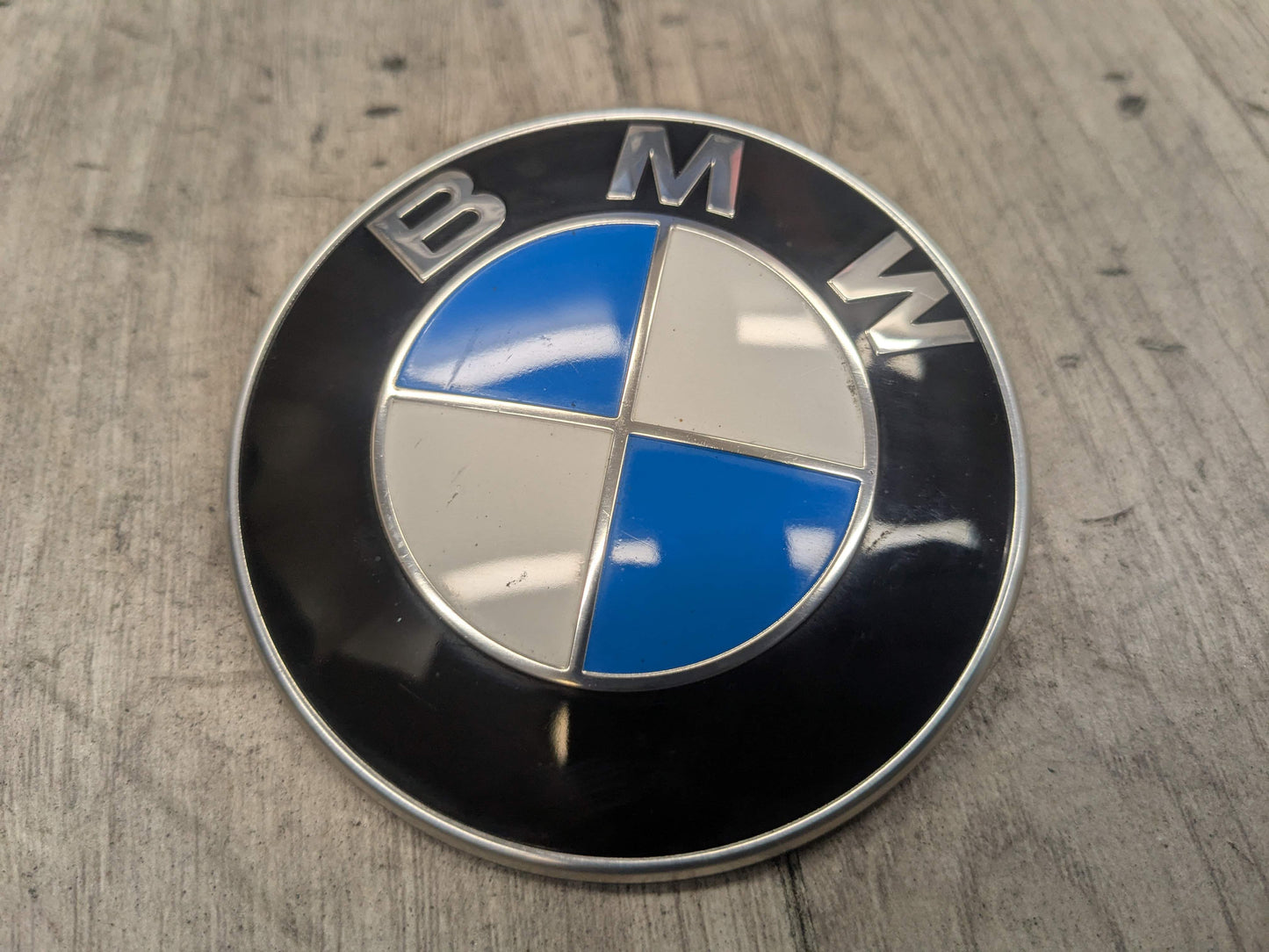 OEM BMW F15 F16 F48 F85 F91 G16 U11 X1 M8 Hood Bonnet Emblem Badge Logo Symbol