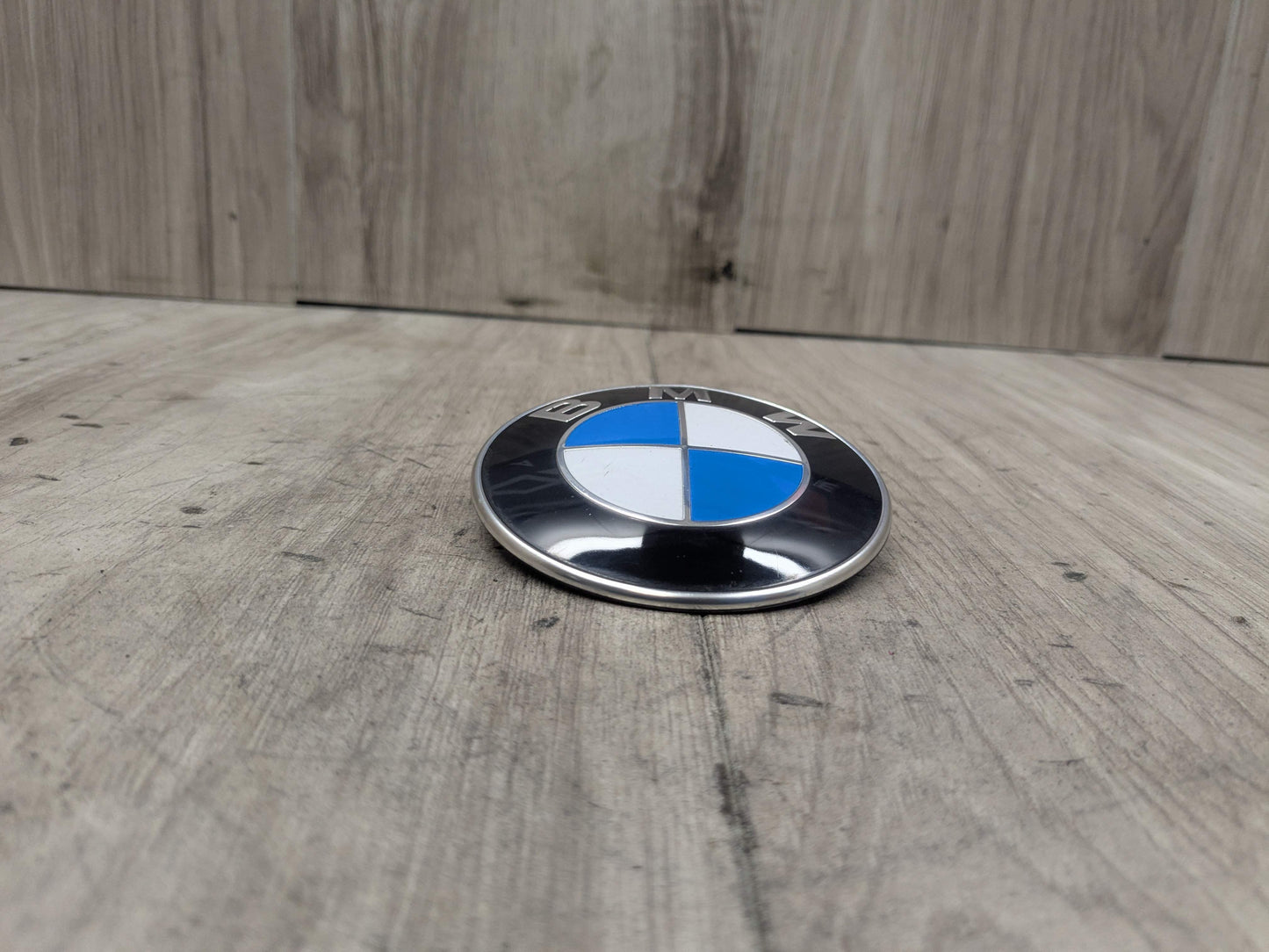 OEM BMW F15 F16 F48 F85 F91 G16 U11 X1 M8 Hood Bonnet Emblem Badge Logo Symbol