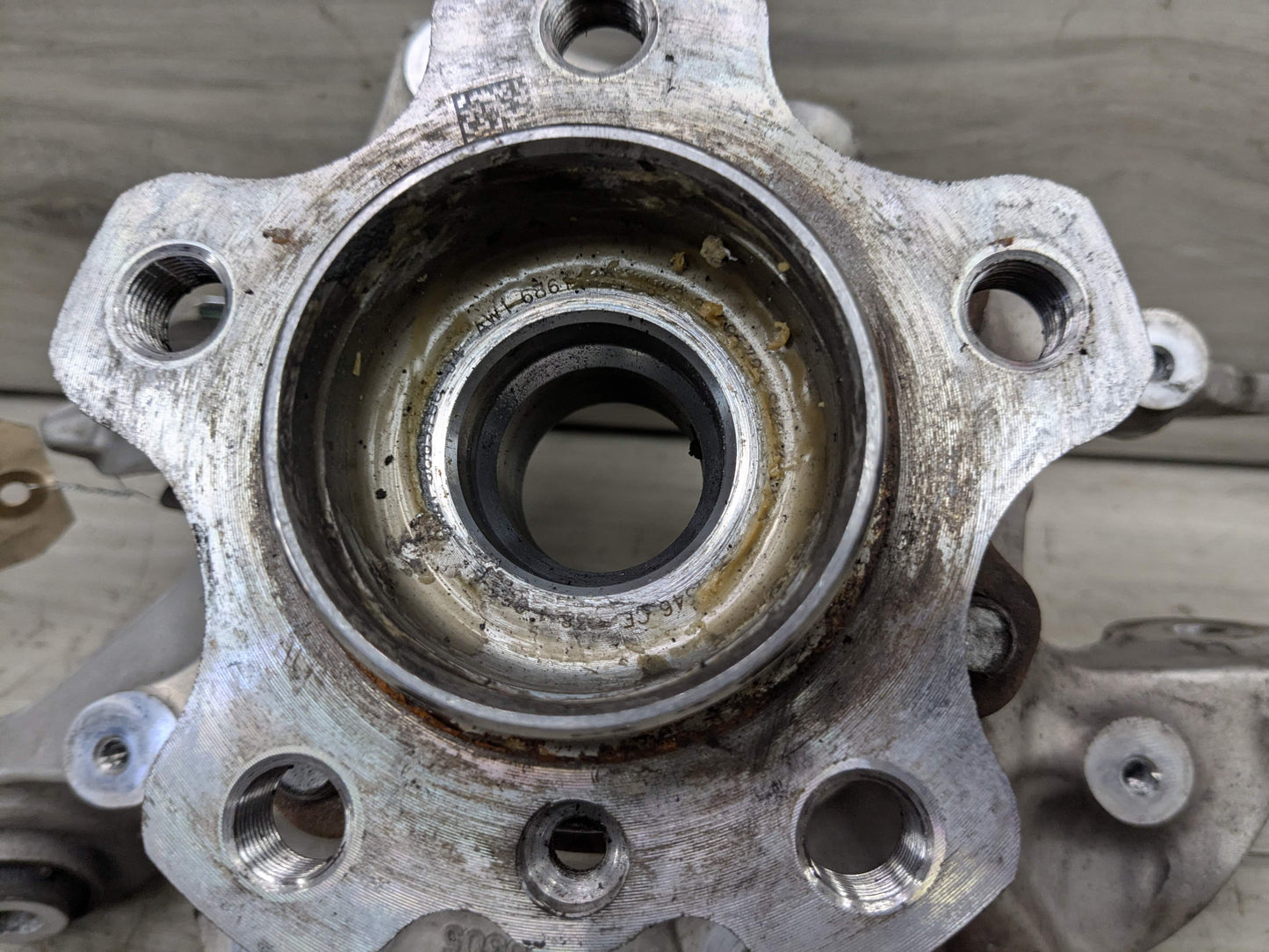 OEM BMW G20 330 M340 REAR Right Passenger Knuckle Wheel Hub Spindle Bearing