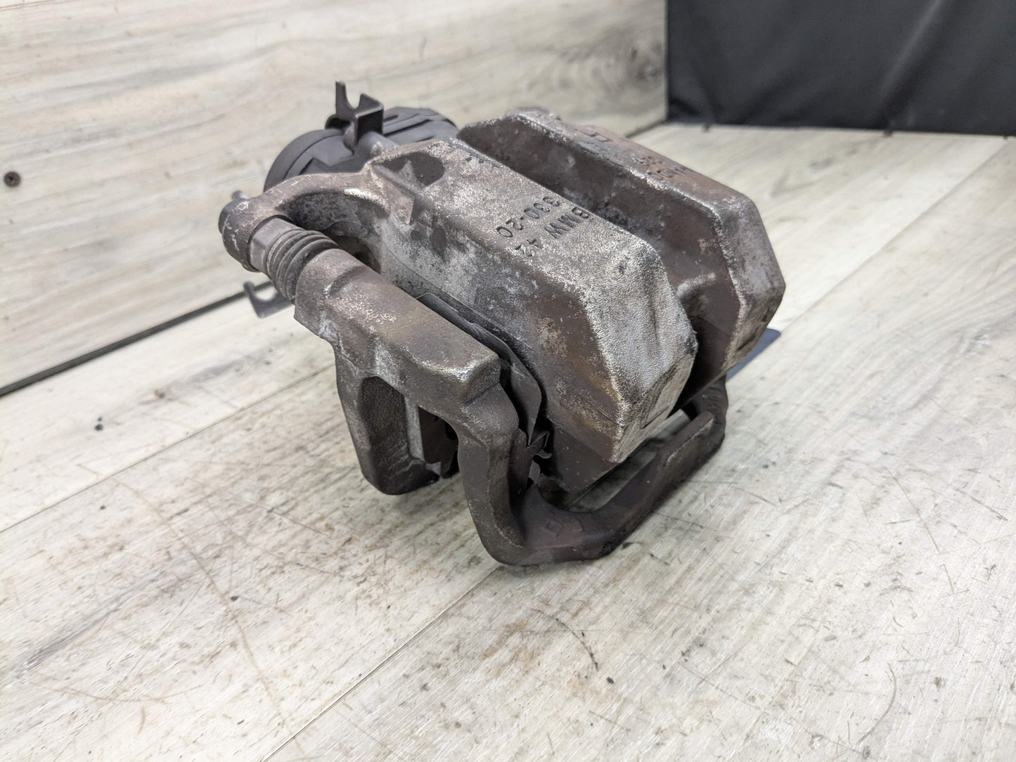 OEM BMW G20 G22 G23 G26 G29 G42 230 330 430 Rear Right Passenger Brake Caliper