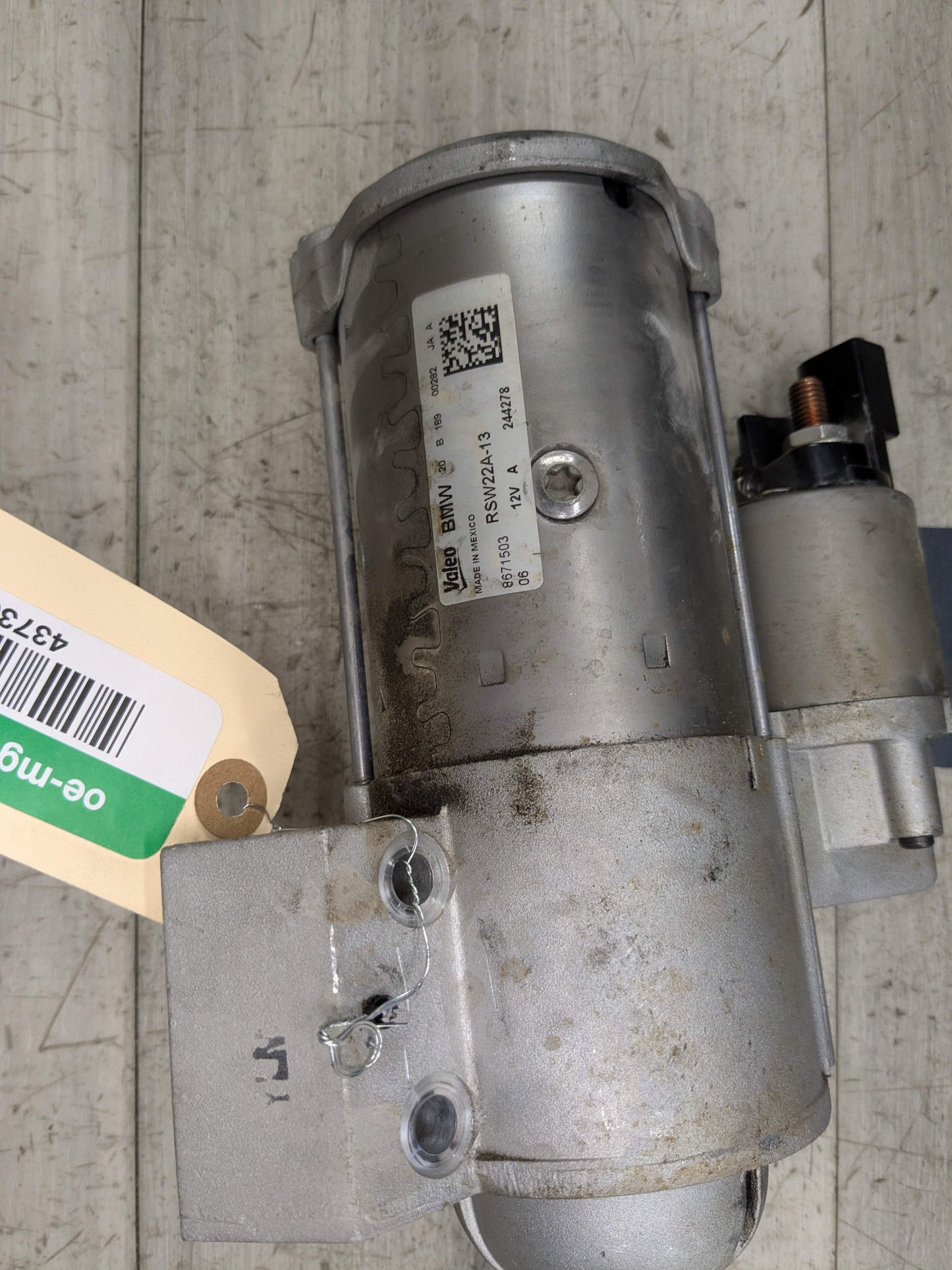 OEM BMW G01 G20 G22 G23 G26 G30 G29 330 430 Engine B46 Starter Motor DENSO