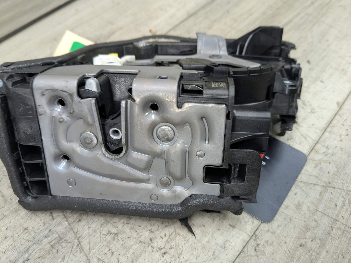 OEM BMW F97 F98 G01 G02 X3 X4 X3M X4M FRONT Left Driver Door Lock Latch Actuator
