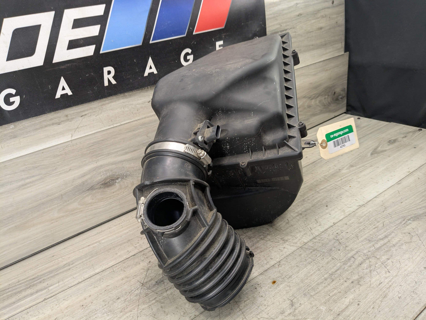 OEM BMW G01 G02 X3 X4 Engine B46 B48 Air Cleaner Filter Intake Housing Box