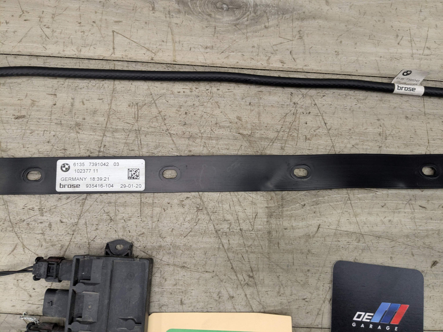 OEM BMW G30 G12 F90 M5 F48 X1 G01 X3 Control Unit Smart Opener Module w/ Sensor