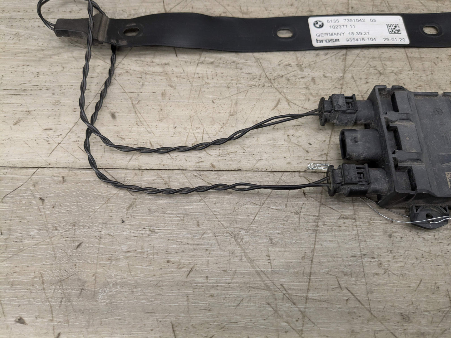 OEM BMW G30 G12 F90 M5 F48 X1 G01 X3 Control Unit Smart Opener Module w/ Sensor