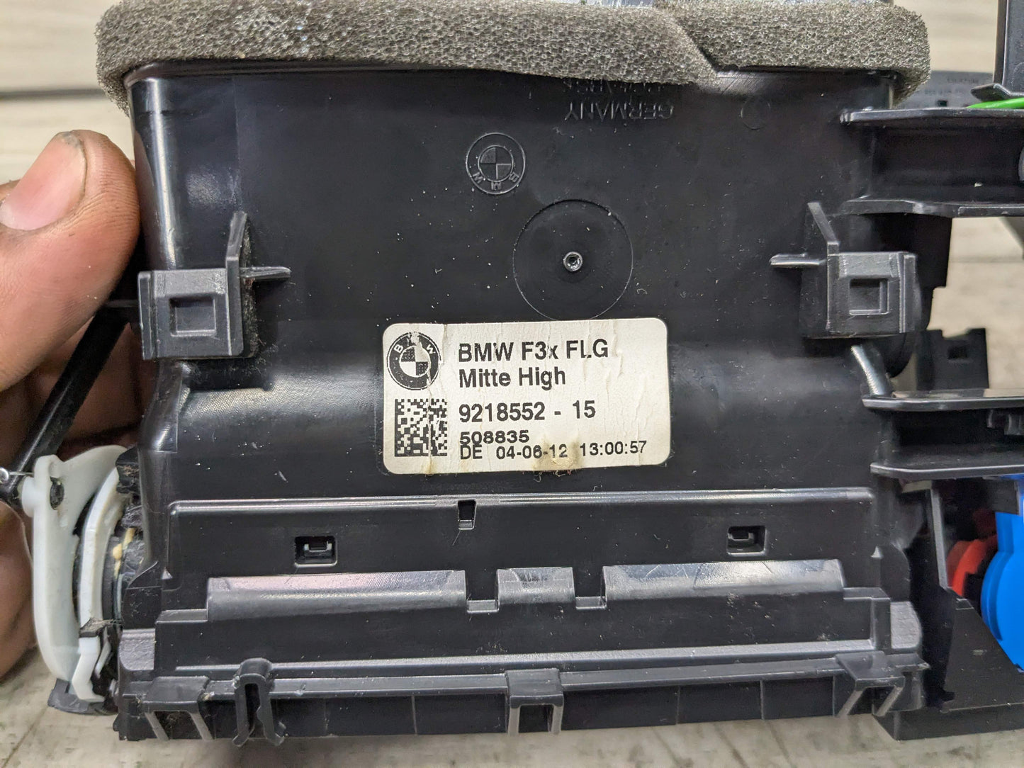 OEM BMW F30 F32 F33 F36 F80 F82 F83 M3 M4 Front Dash Central AC Air Vent Grille