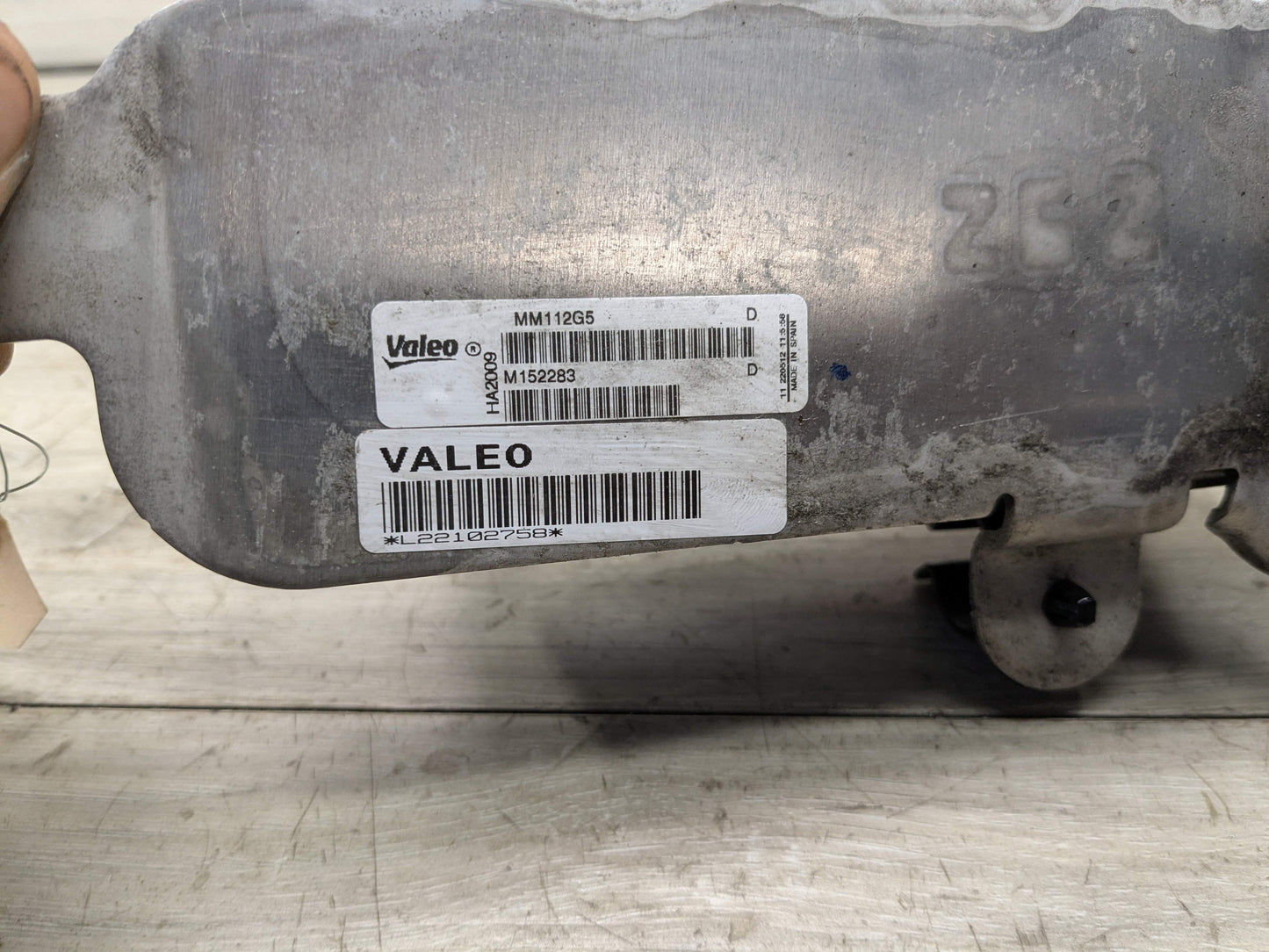 OEM BMW F30 F32 F33 F36 335 435 Transmission N55 Oil Cooler Heat Exchanger VALEO