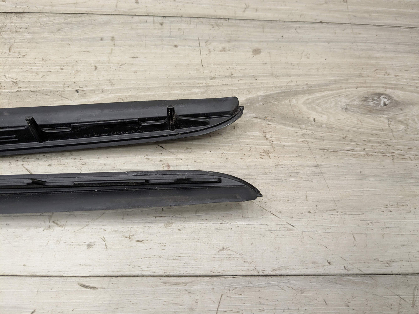 *12-20 OEM BMW F30 F31 F80 M3 Front Left Right Windshield Side Drip Molding PAIR