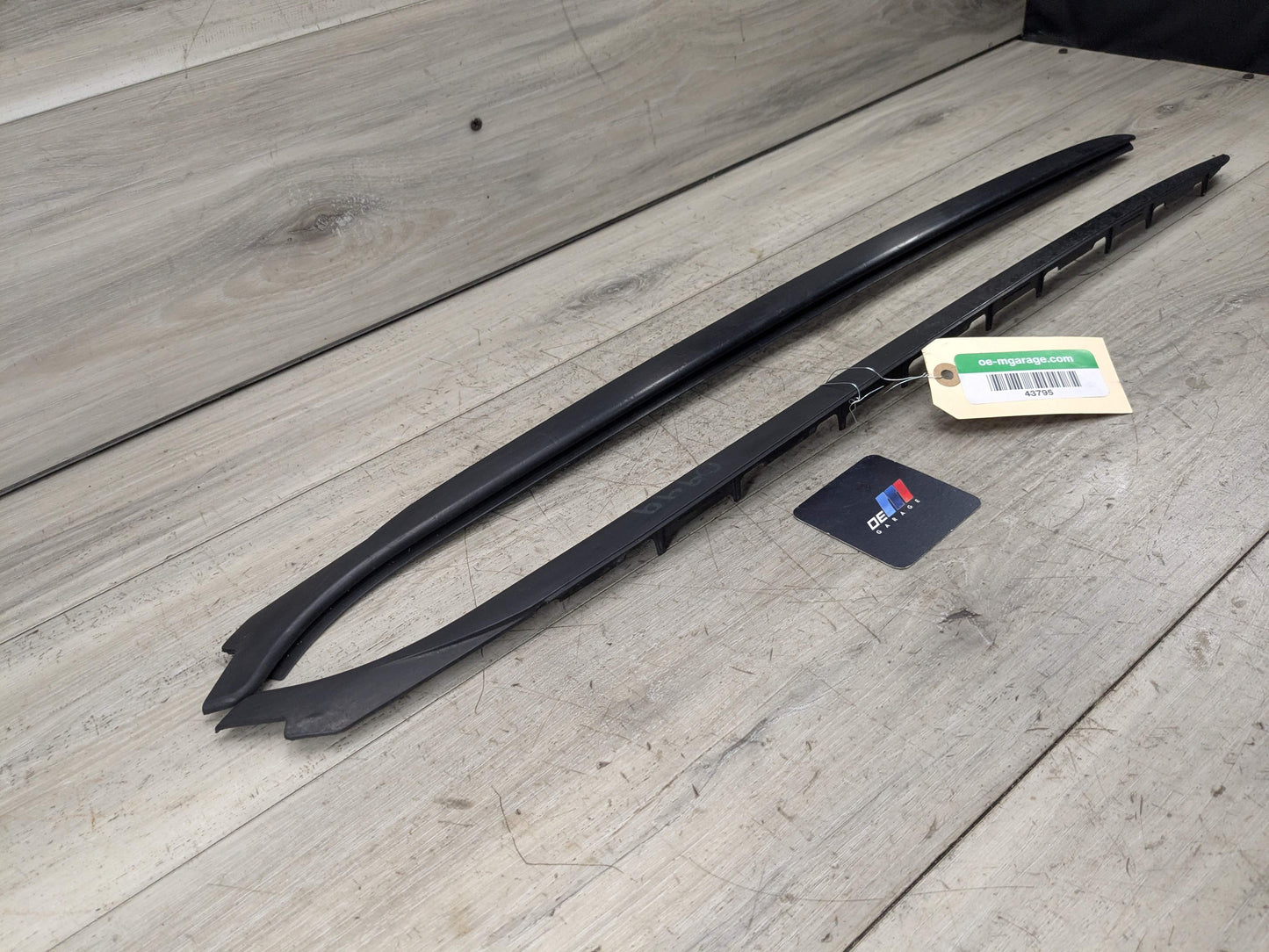 *12-20 OEM BMW F30 F31 F80 M3 Front Left Right Windshield Side Drip Molding PAIR