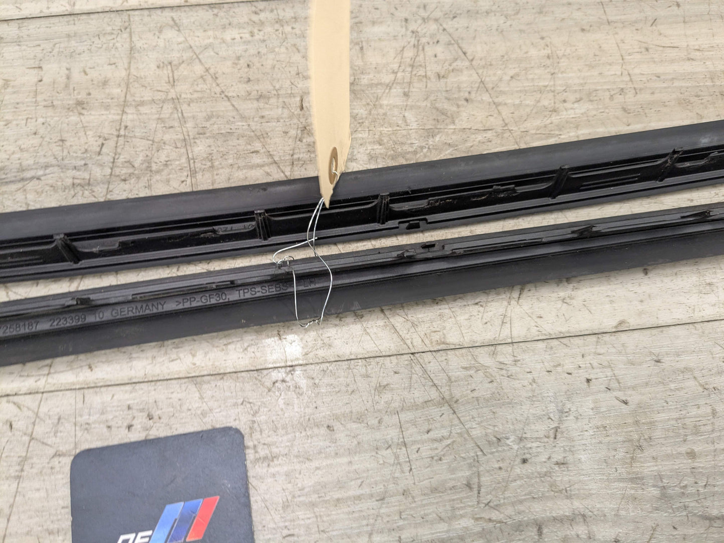 *12-20 OEM BMW F30 F31 F80 M3 Front Left Right Windshield Side Drip Molding PAIR