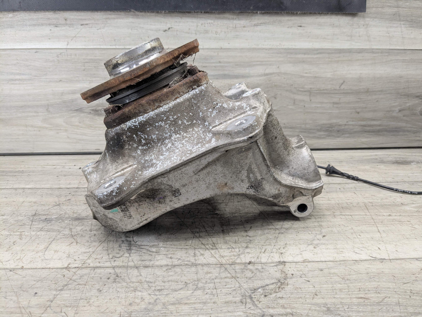 OEM BMW G01 G02 X3 X4 FRONT Left Driver Side Knuckle Spindle Wheel Hub Bearing