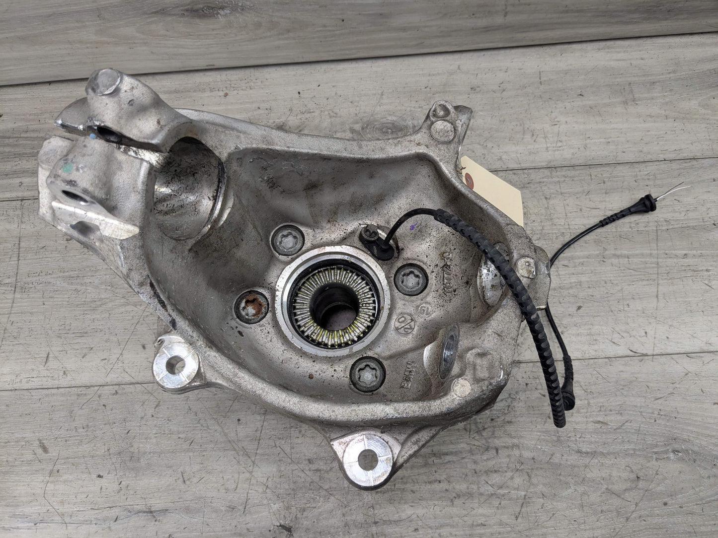 OEM BMW G01 G02 X3 X4 FRONT Left Driver Side Knuckle Spindle Wheel Hub Bearing