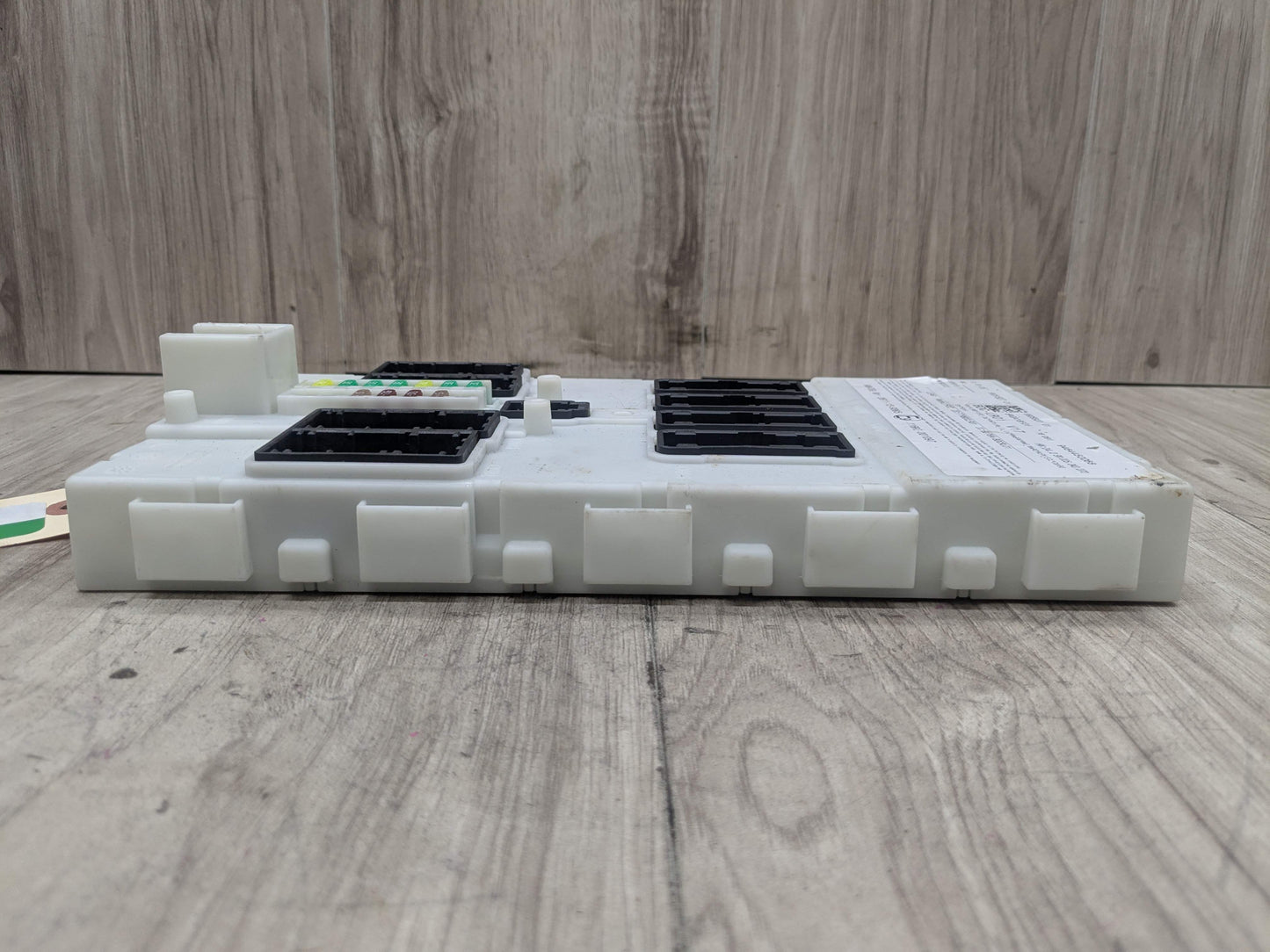 OEM BMW F15 F39 F48 F85 I01 I12 i3 i8 X1 X5 FEM Body Control Junction Box Module
