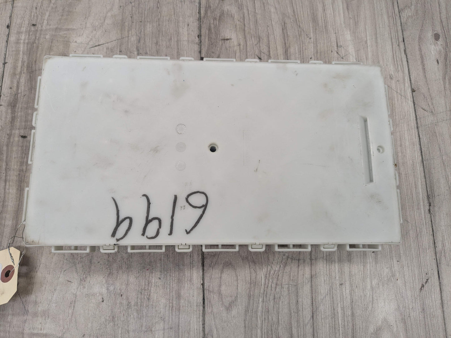 OEM BMW F15 F39 F48 F85 I01 I12 i3 i8 X1 X5 FEM Body Control Junction Box Module