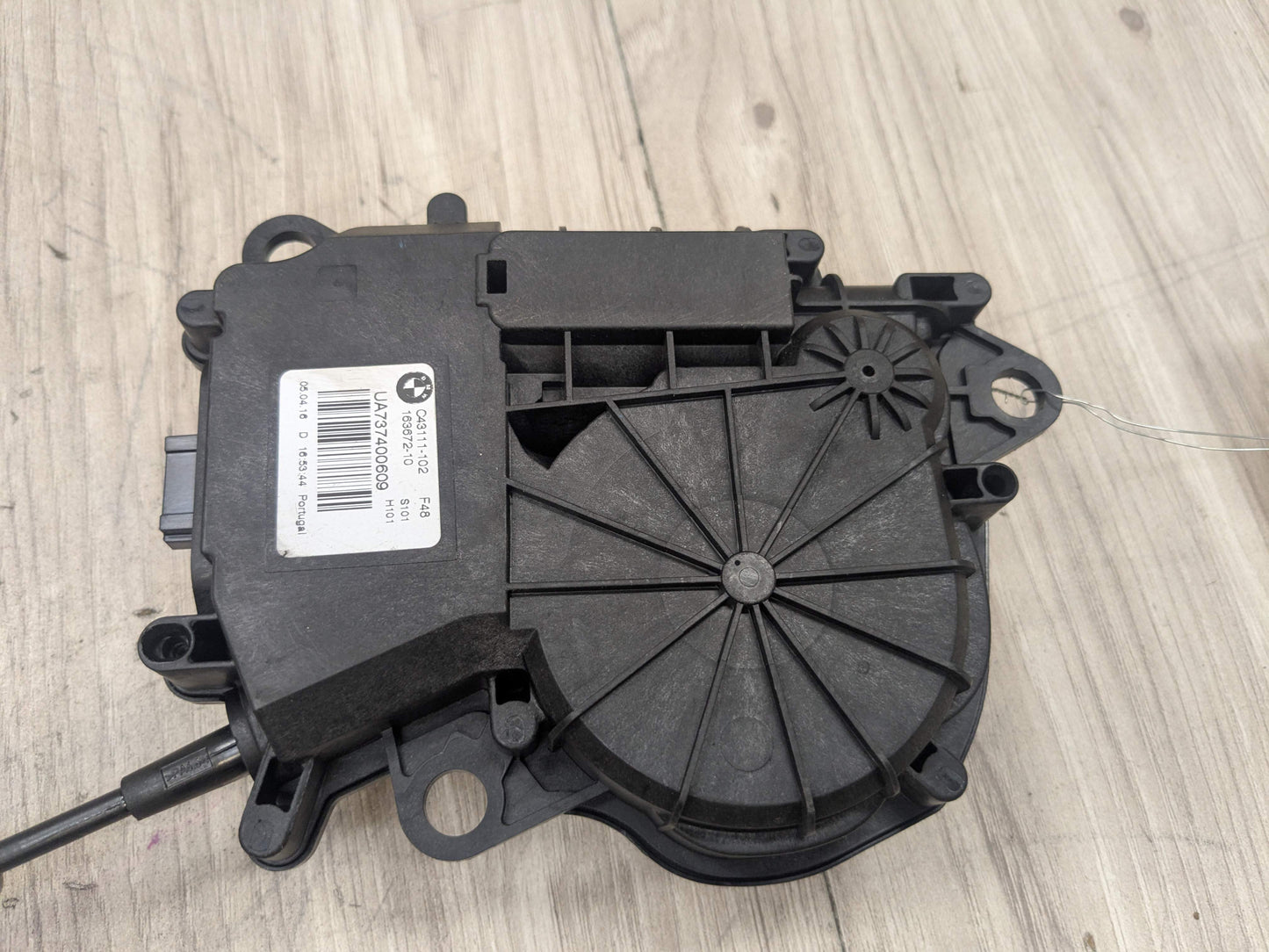 16-22 OEM BMW F48 X1 28i 28iX Rear Liftgate Trunk Lid Latch Lock Opener Actuator