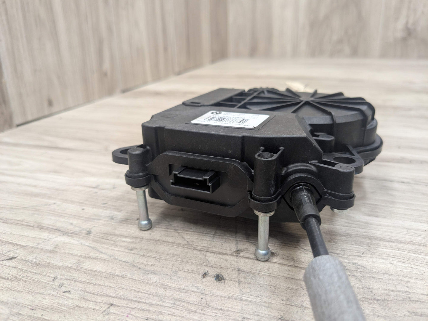 16-22 OEM BMW F48 X1 28i 28iX Rear Liftgate Trunk Lid Latch Lock Opener Actuator