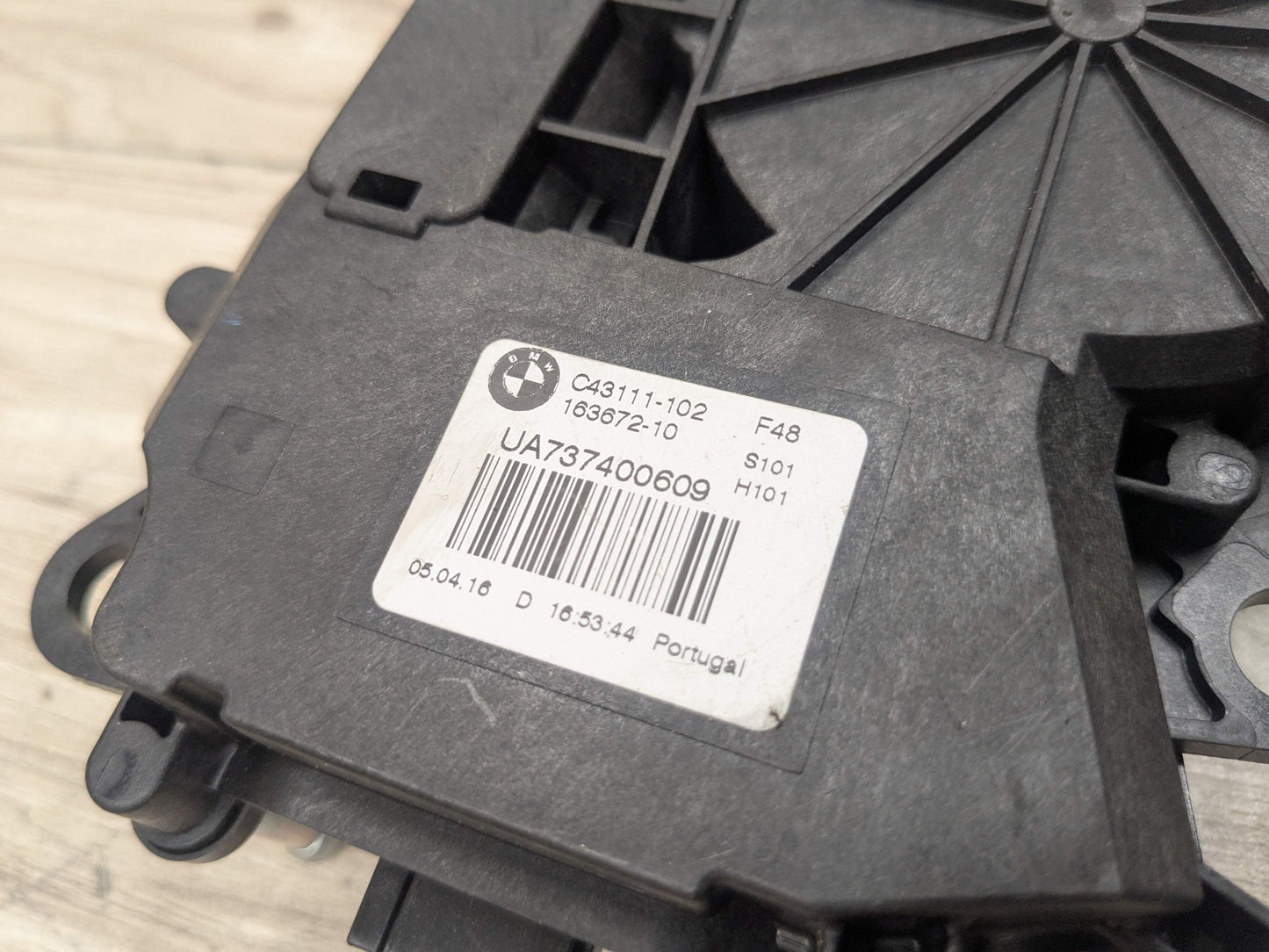 16-22 OEM BMW F48 X1 28i 28iX Rear Liftgate Trunk Lid Latch Lock Opener Actuator