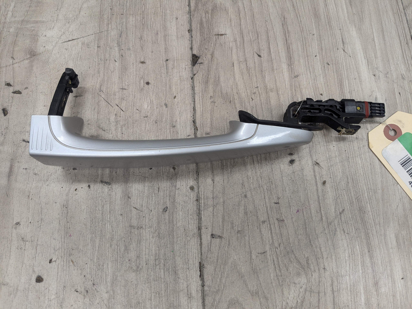 OEM BMW F30 F32 F80 F82 Front Right Passenger Door Handle COMFORT ACCESS Silver
