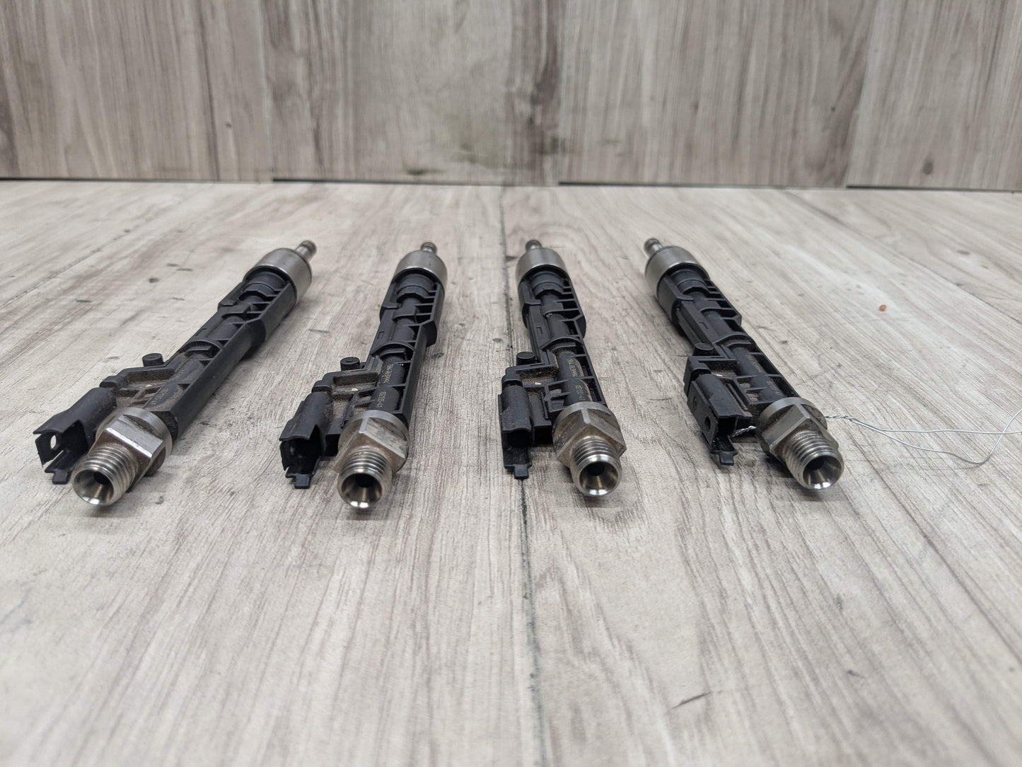OEM BMW F22 F30 F82 M3 M4 S55 N26 N55 Engine High Pressure Fuel Injector (4)