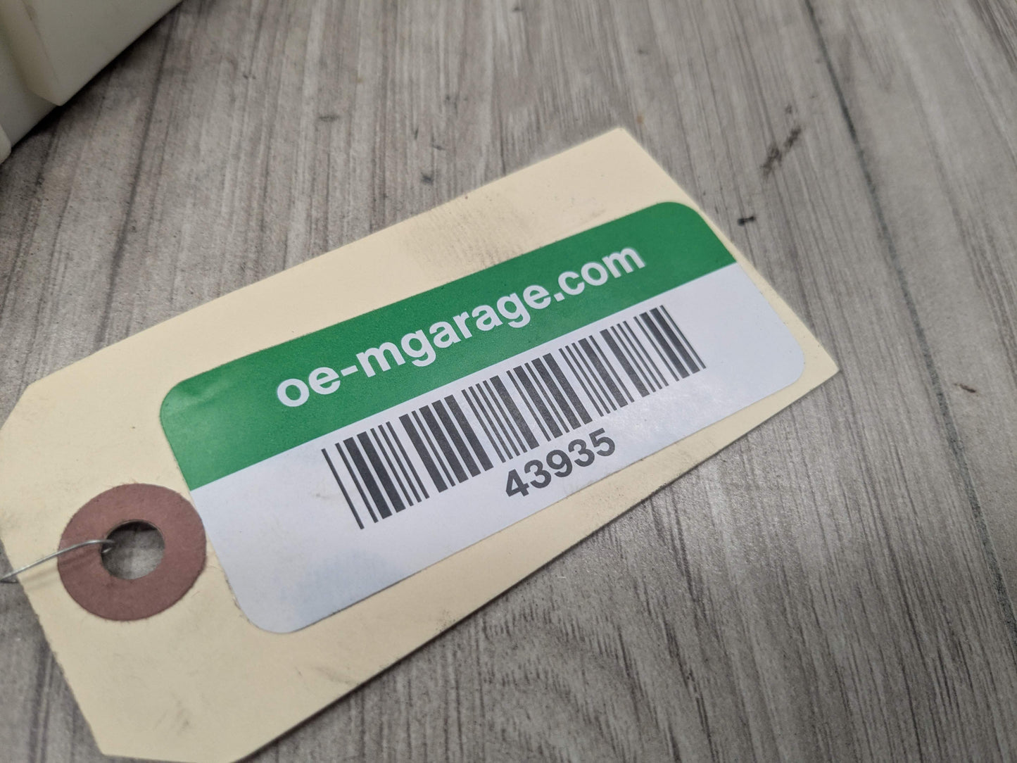 OEM BMW F22 F23 F30 F32 F33 F36 F80 F82 F83 Body Control Junction Box Module FEM