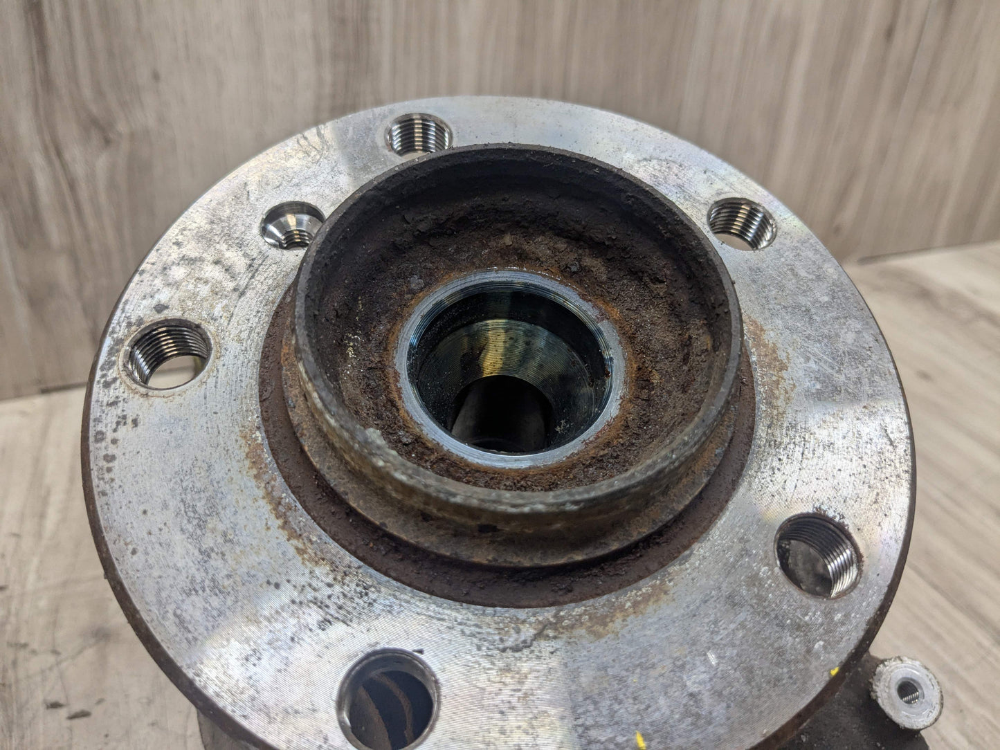 OEM BMW F22 F23 F30 F32 F33 AWD Front Left Driver Spindle Hub Carrier Knuckle