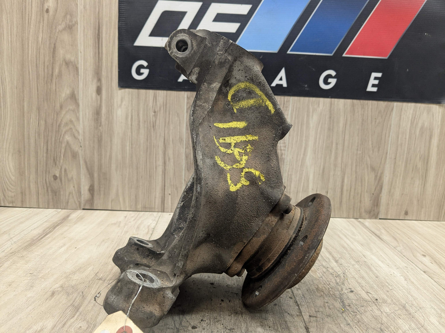 OEM BMW F22 F23 F30 F32 F33 AWD Front Left Driver Spindle Hub Carrier Knuckle