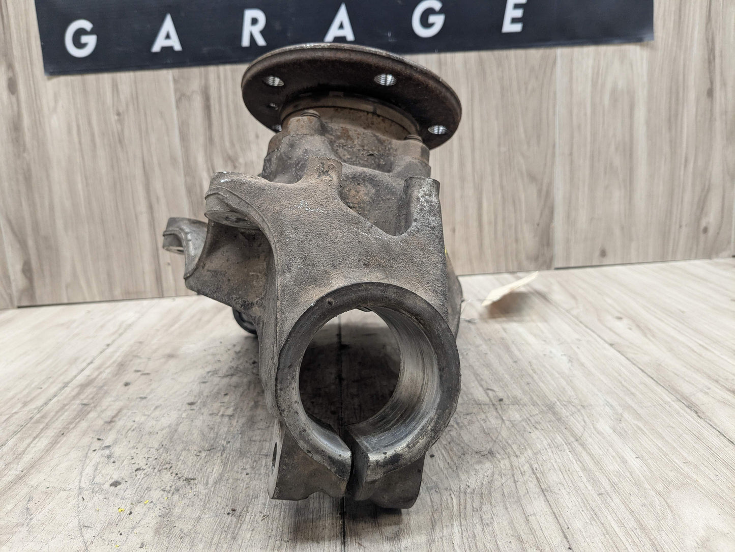 OEM BMW F22 F23 F30 F32 F33 AWD Front Left Driver Spindle Hub Carrier Knuckle