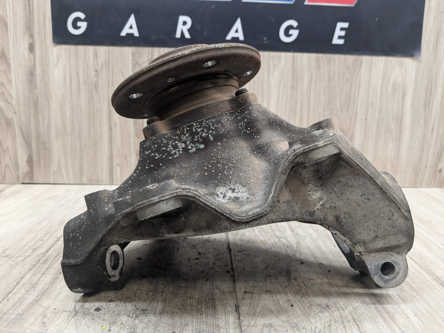 OEM BMW F22 F23 F30 F32 F33 AWD Front Left Driver Spindle Hub Carrier Knuckle