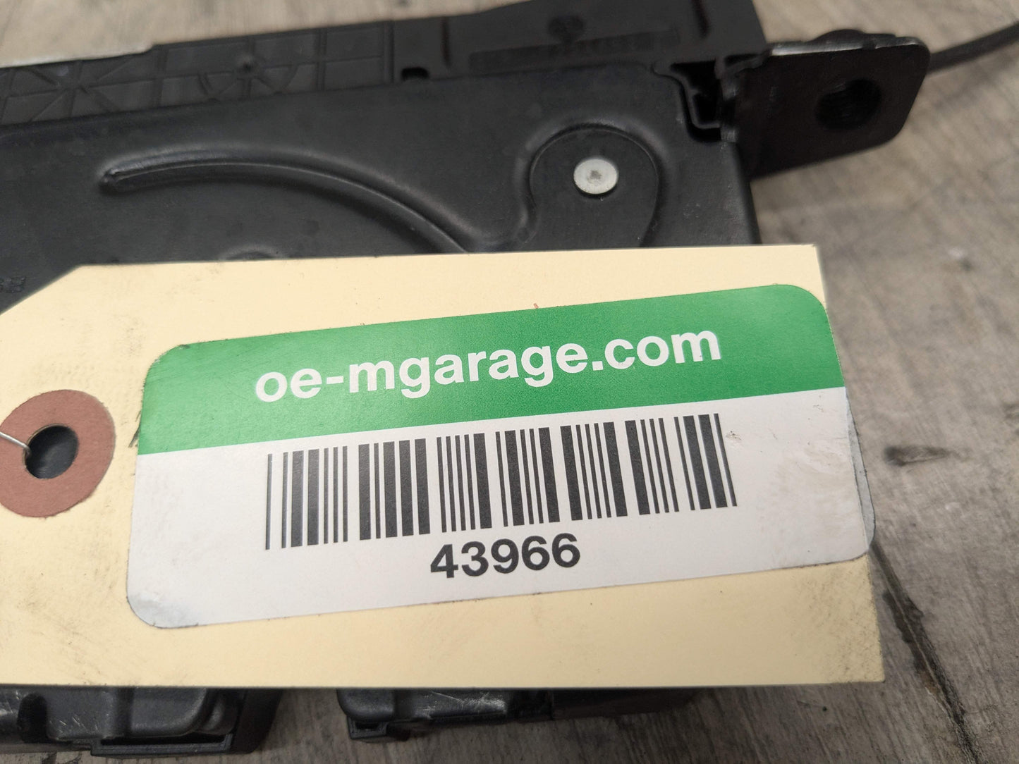 OEM BMW F06 F10 F13 F30 F32 F80 F82 Rear Trunk Lid Latch Lock Opener Actuator
