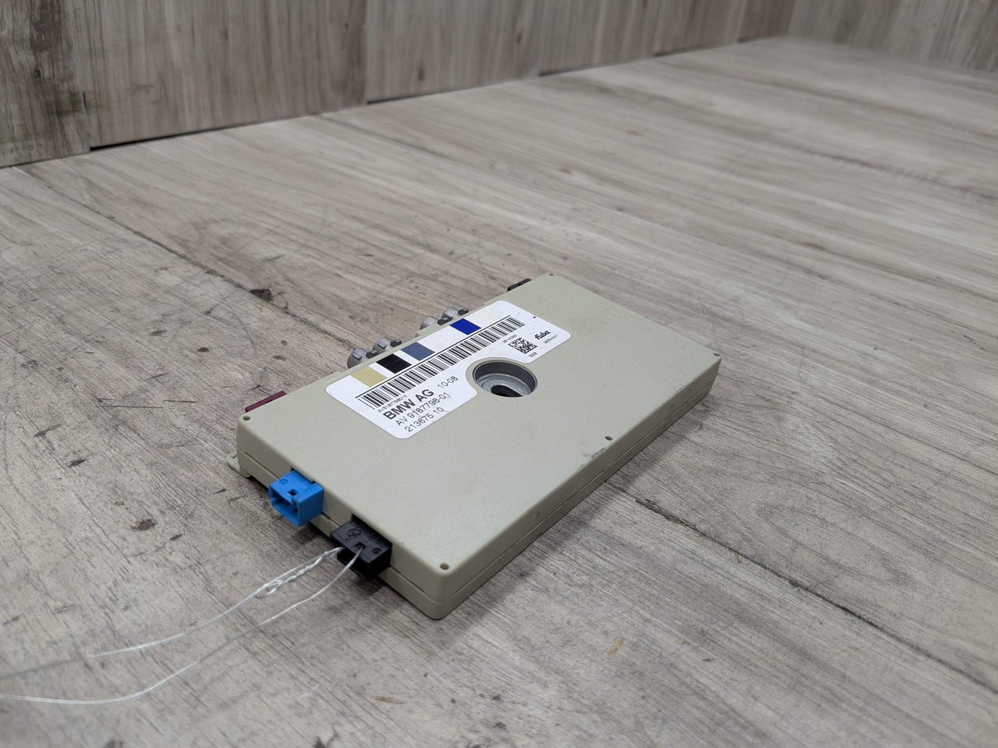 07-13 OEM BMW E93 Convertible Radio Diversity Antenna Amplifier Module Unit