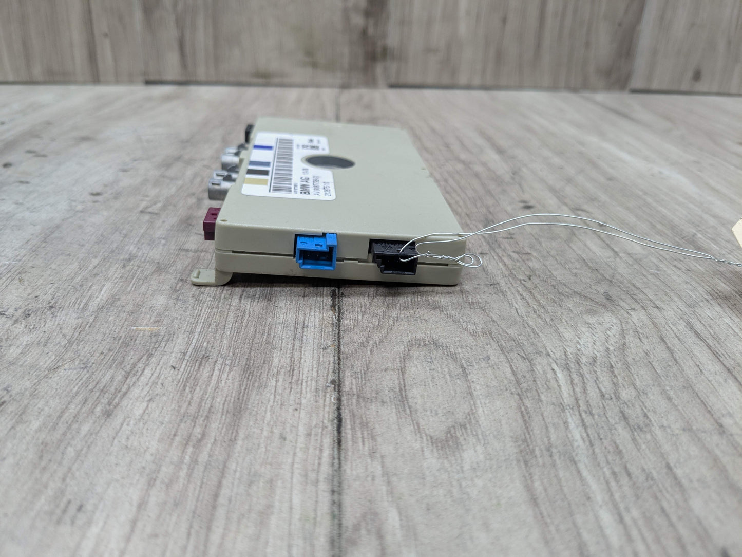 07-13 OEM BMW E93 Convertible Radio Diversity Antenna Amplifier Module Unit