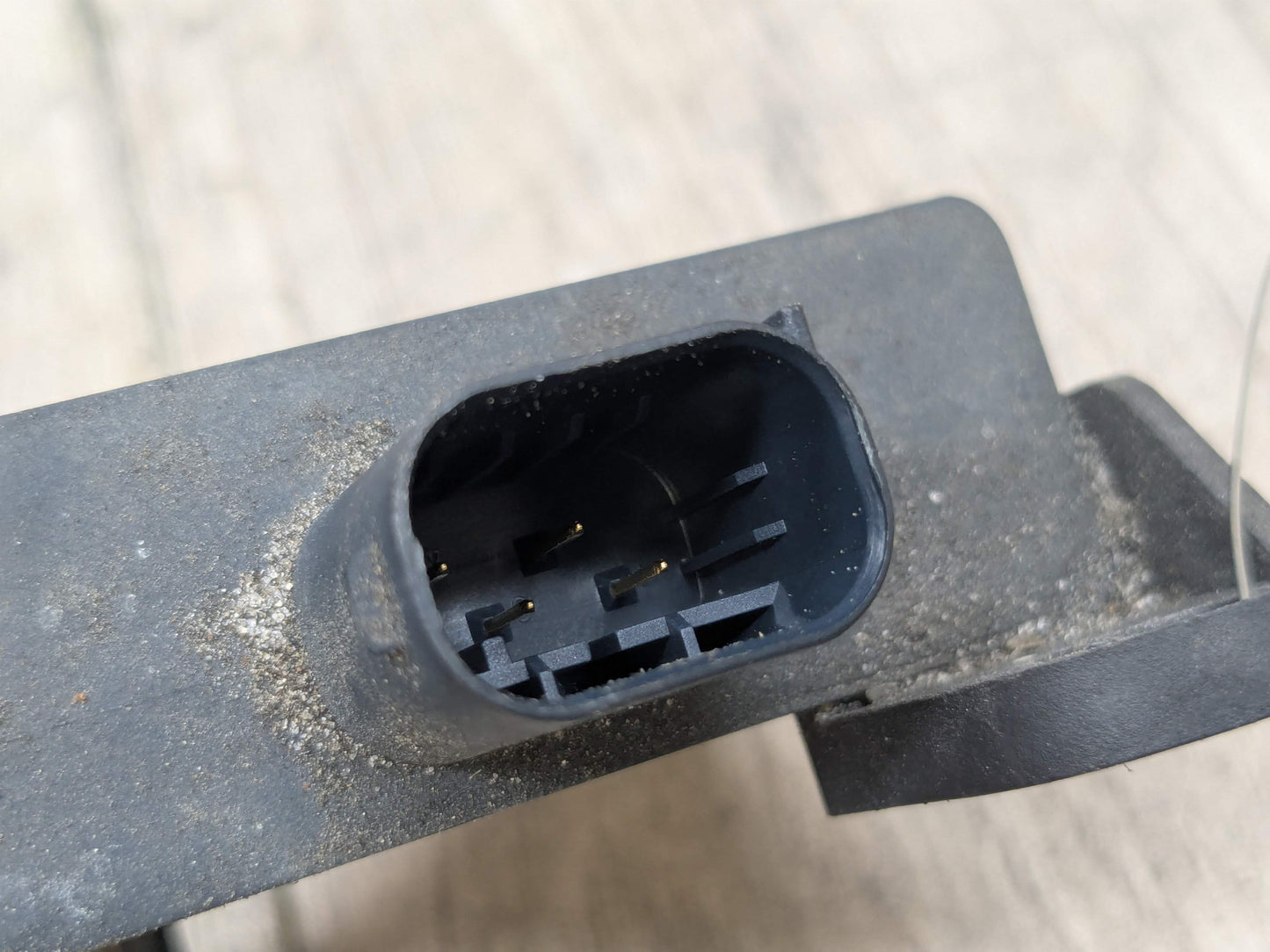 OEM BMW E70 E90 E92 X5 Trigger Transmitter Tire Pressure Monitor Sensor TPMS RDC