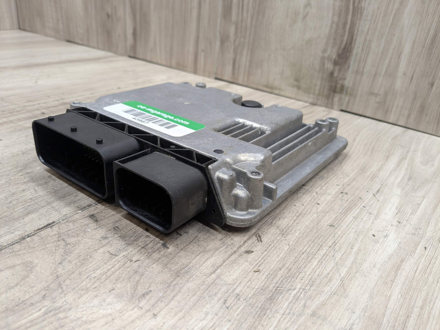 OEM BMW E82 E88 E90 E92 E93 328 335 RWD Active Steering Control Module Unit