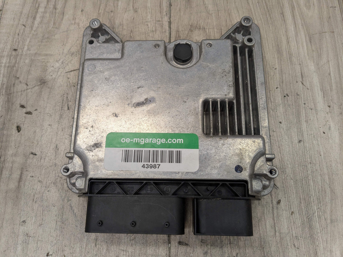 OEM BMW E82 E88 E90 E92 E93 328 335 RWD Active Steering Control Module Unit