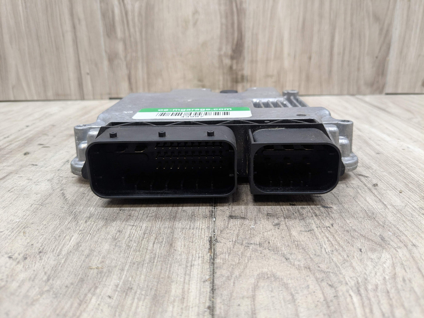 OEM BMW E82 E88 E90 E92 E93 328 335 RWD Active Steering Control Module Unit