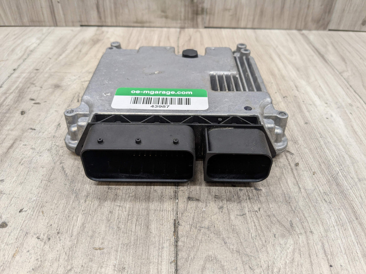 OEM BMW E82 E88 E90 E92 E93 328 335 RWD Active Steering Control Module Unit