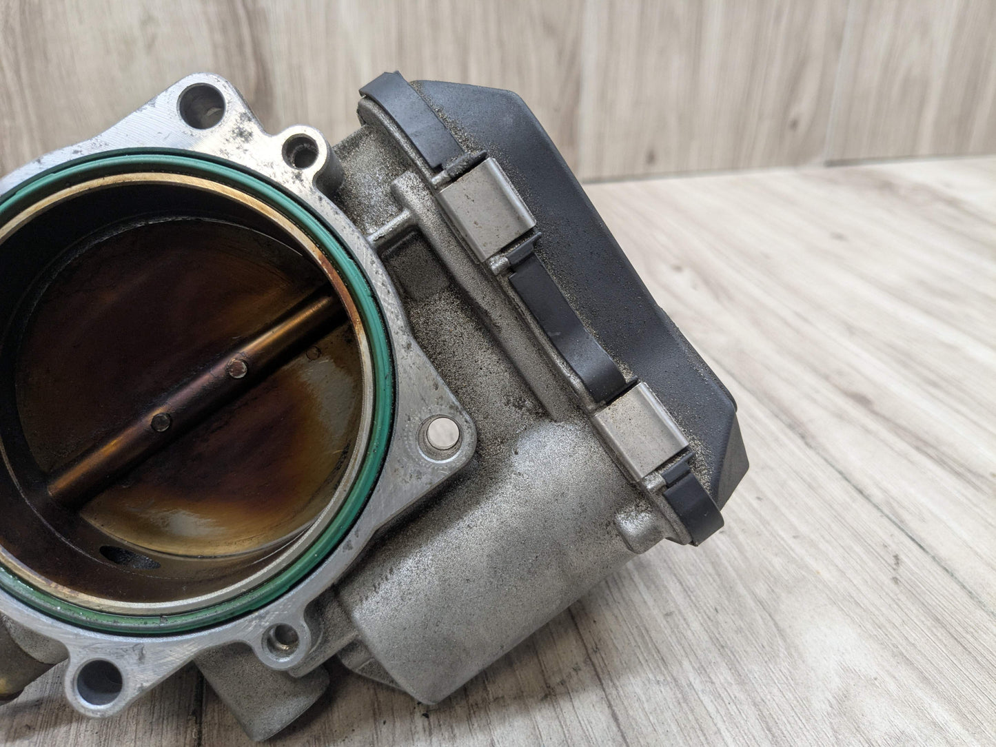 OEM BMW E60 E71 E82 E88 E89 E90 E92 E93 F01 F02 135 335 Engine N54 Throttle Body