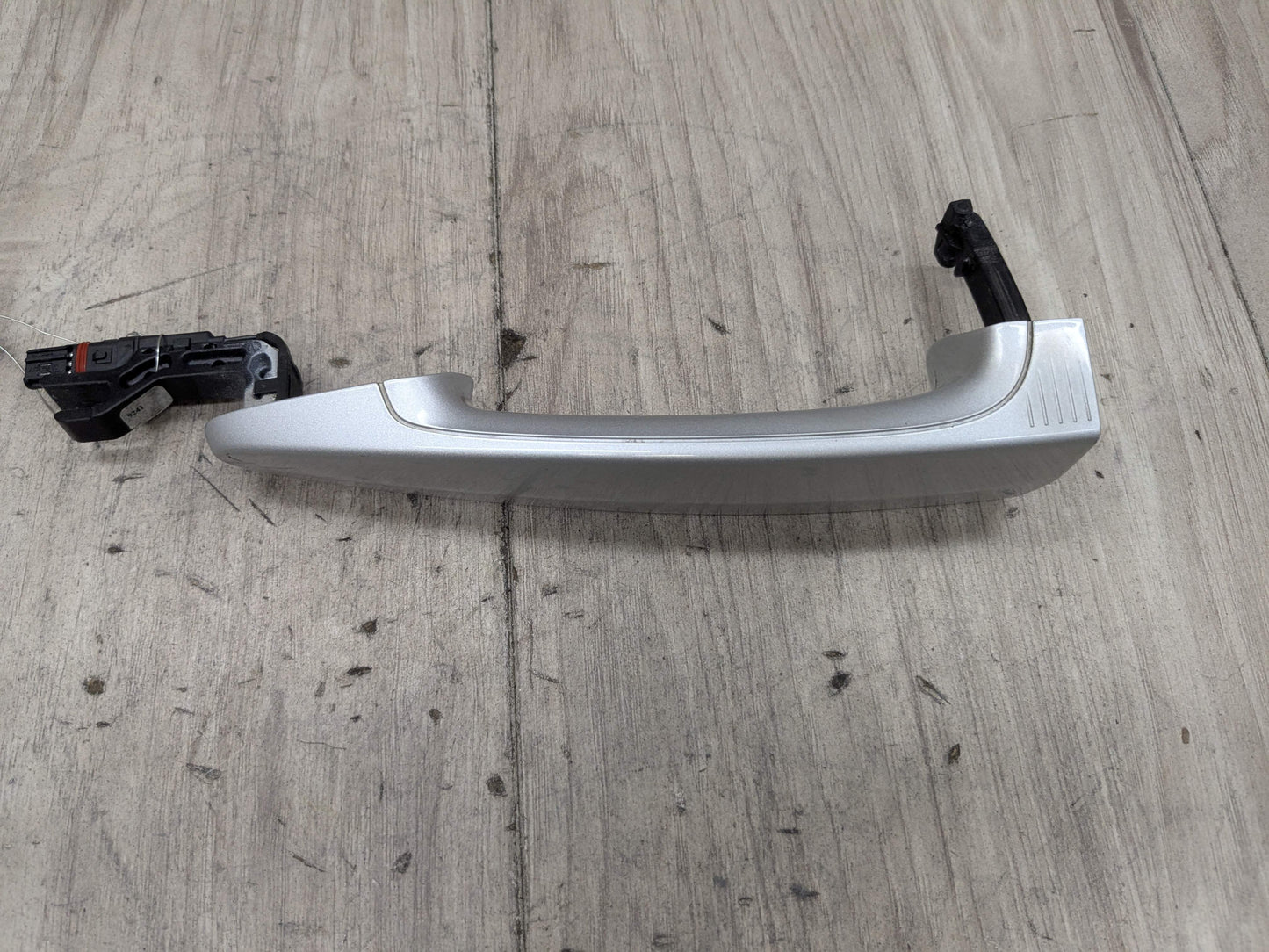 07-13 OEM BMW E92 E93 328 335 M3 Left Driver Door Handle COMFORT ACCESS Silver