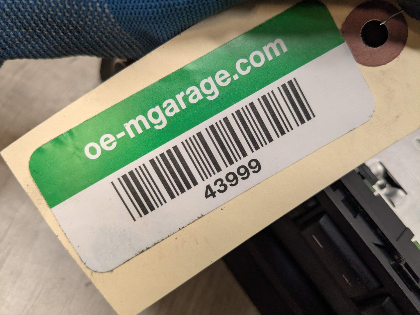 07-10 OEM BMW E82 E88 E90 E93 CD Radio Professional Tuner Receiver CD Player