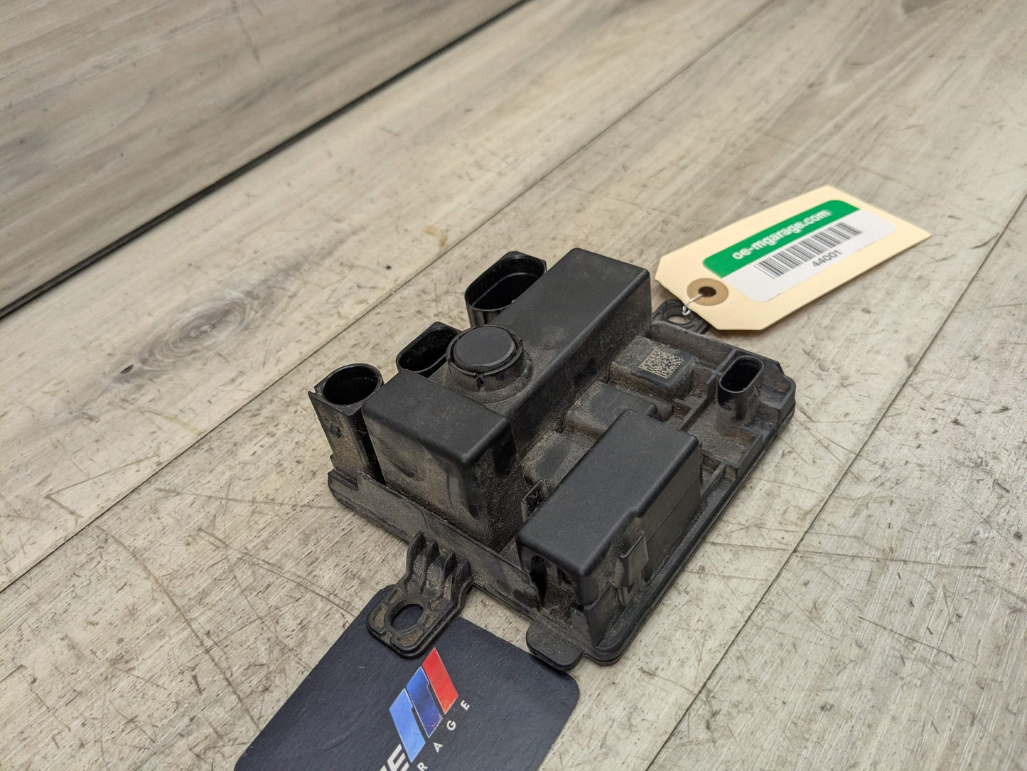 OEM BMW F10 F15 F22 F23 F30 F32 F33 F36 Integrated Power Supply Control Module