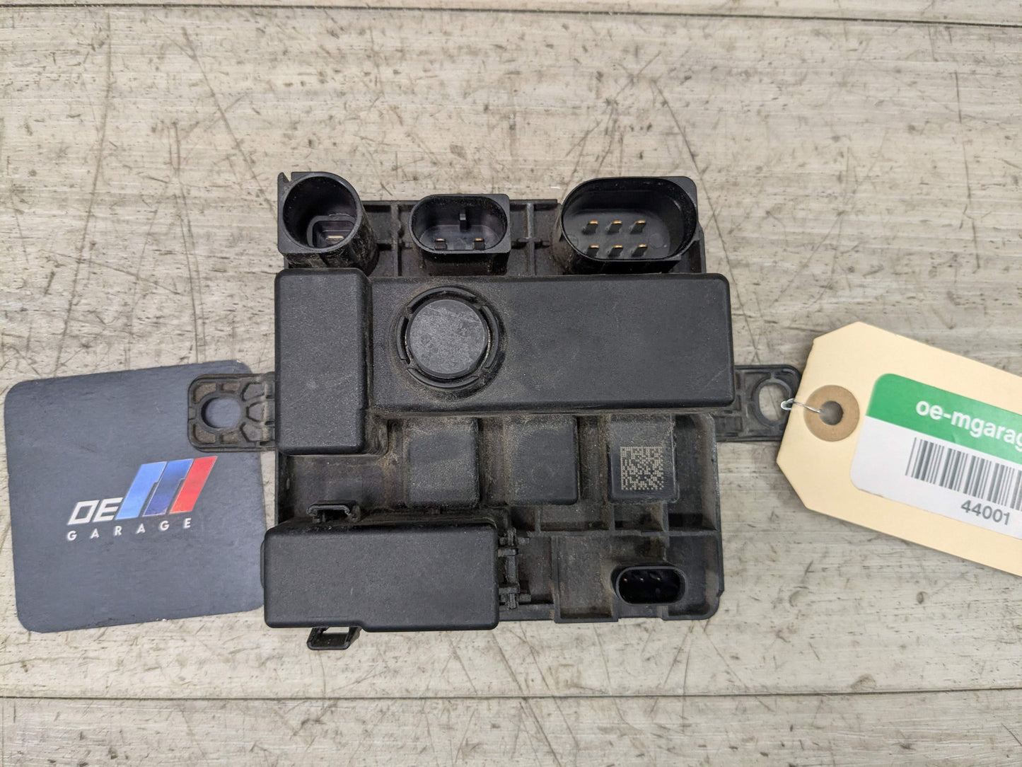 OEM BMW F10 F15 F22 F23 F30 F32 F33 F36 Integrated Power Supply Control Module