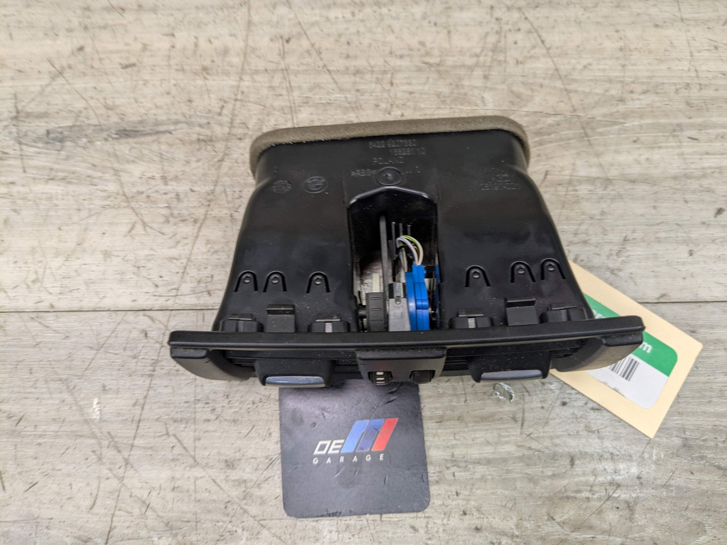 OEM BMW F22 F30 F32 F36 F80 F82 M3 M4 Rear AC Air Vent Trim Cover Panel Black