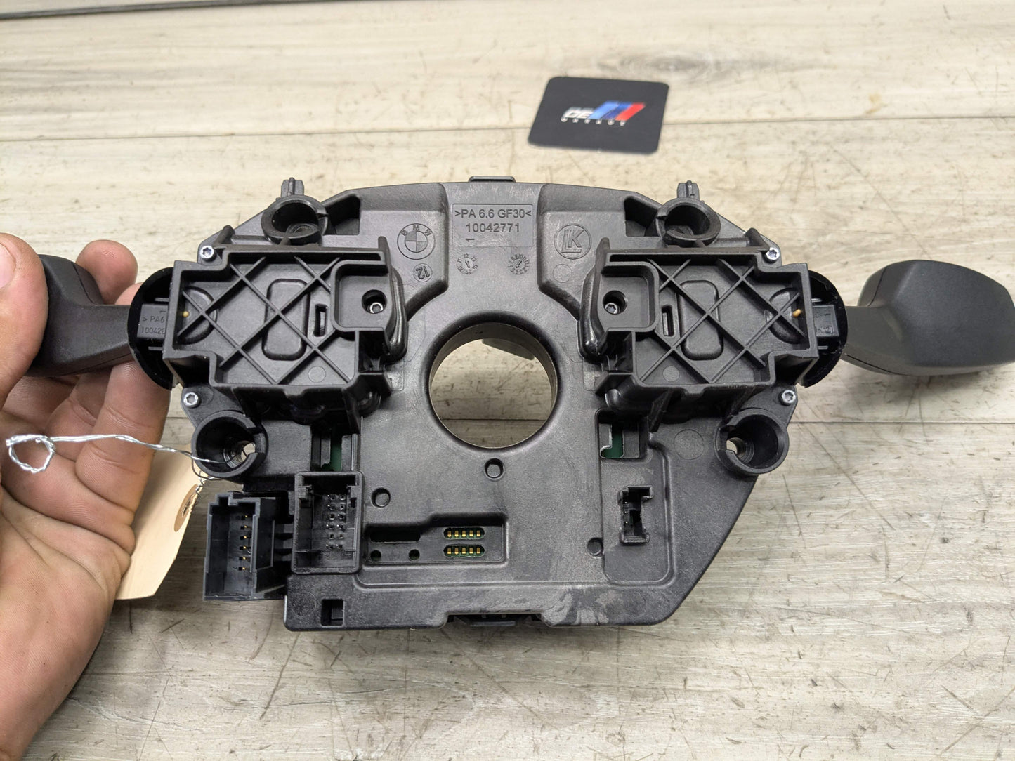 12-17 OEM BMW F22 F30 F32 F33 F36 F80 F82 F83 Steering Angle Sensor Clock Spring