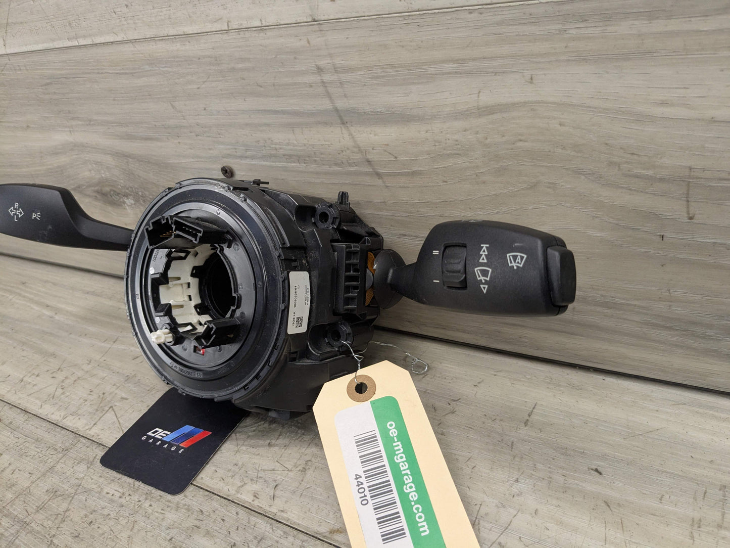 12-17 OEM BMW F22 F30 F32 F33 F36 F80 F82 F83 Steering Angle Sensor Clock Spring