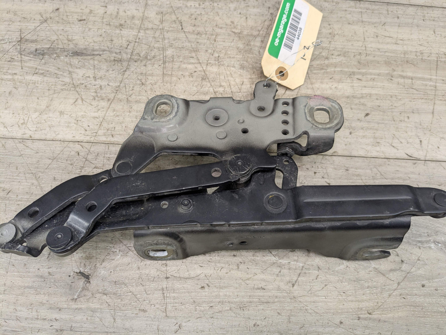 OEM BMW F22 F23 F30 F32 F33 F36 F80 F82 F83 F87 Left Right Side Hood Hinges PAIR