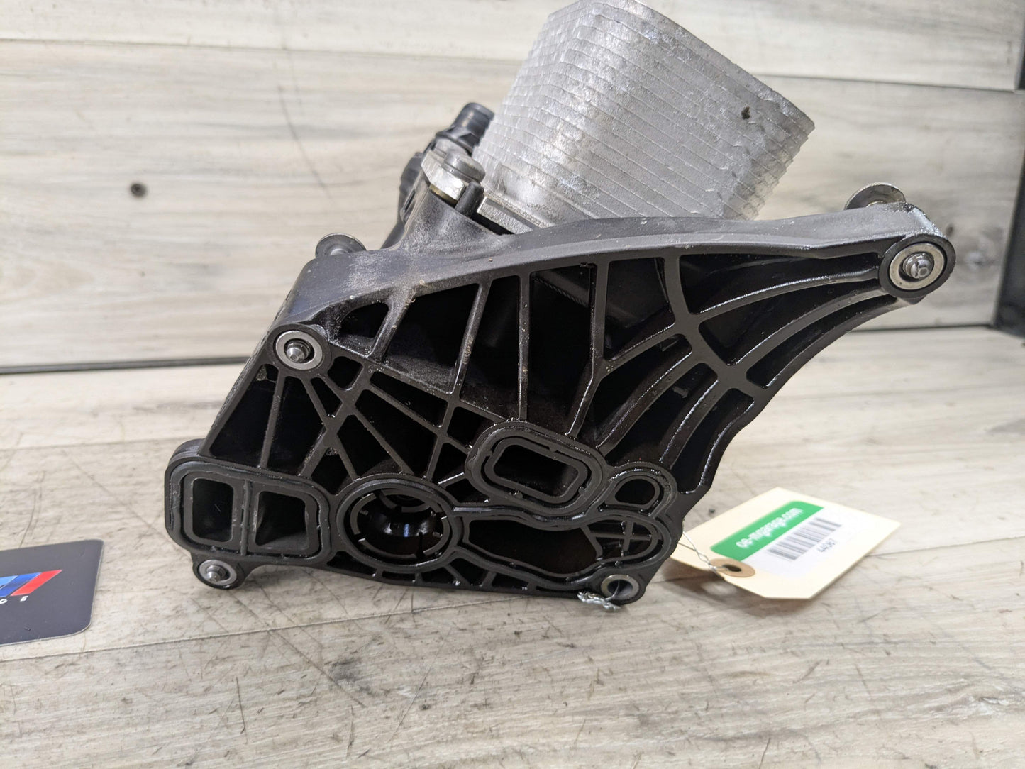 17-20 OEM BMW F22 F30 F32 F36 G01 G30 230 330 430 Engine B46 Oil Filter Housing