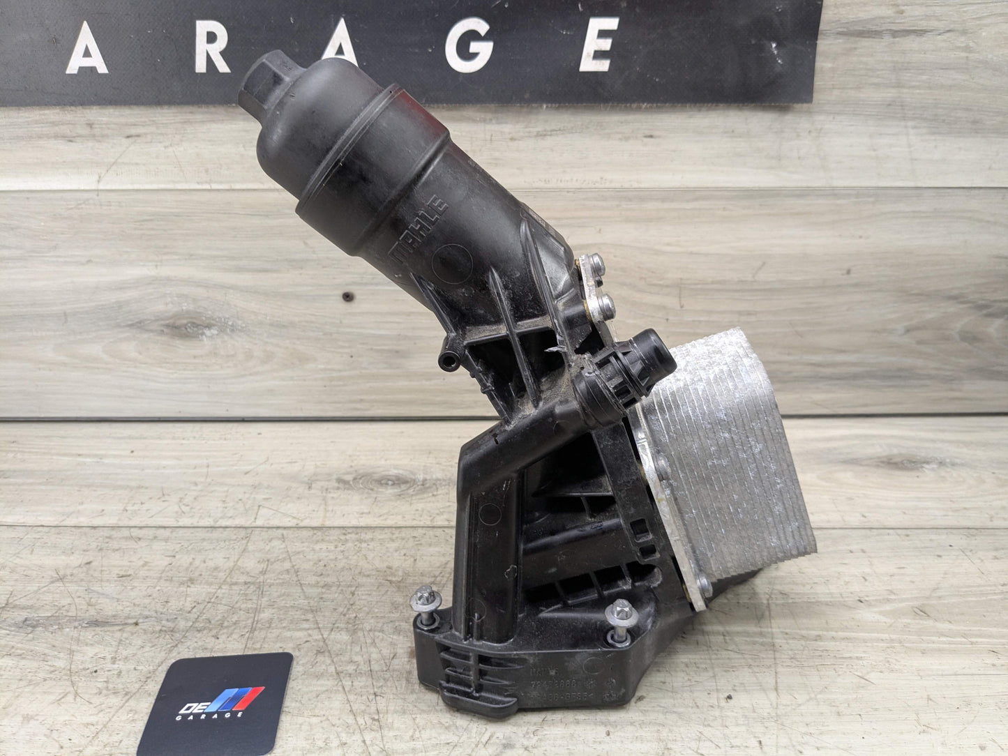 17-20 OEM BMW F22 F30 F32 F36 G01 G30 230 330 430 Engine B46 Oil Filter Housing