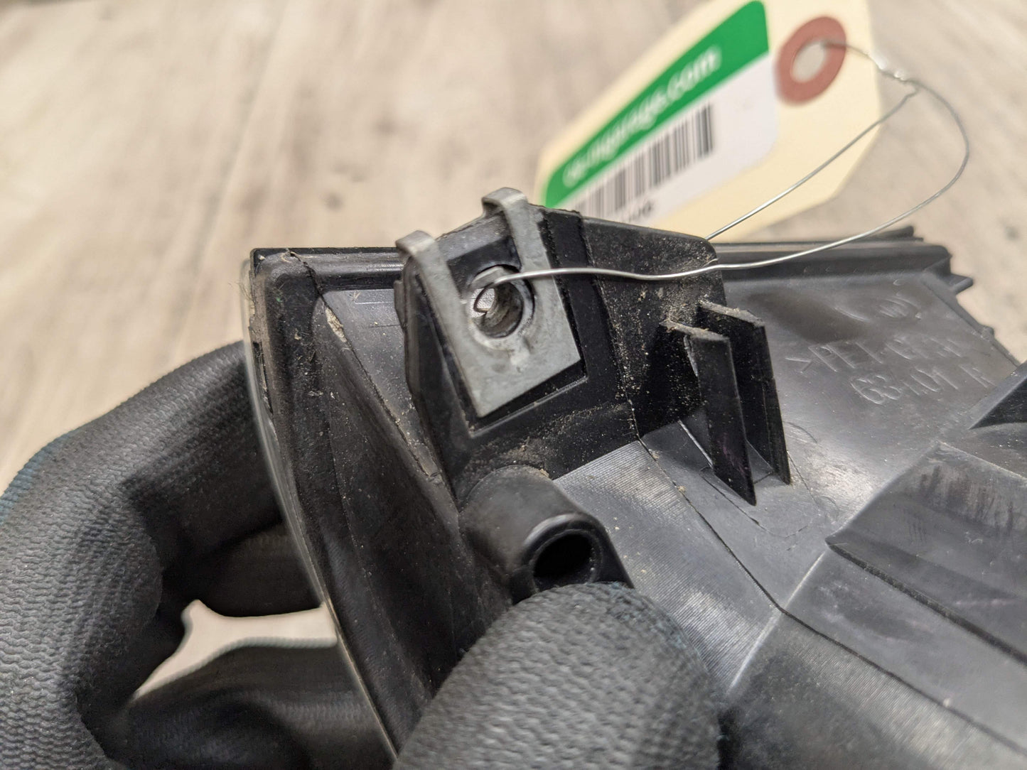 07-13 OEM BMW E92 E93 328 335 Front Bumper Right Passenger Side Fog Light Lamp